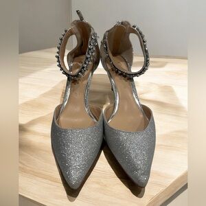 Raleigh Pointed Toe Ankle Strap Pump Silver Glitter (Women) Size 7.5M